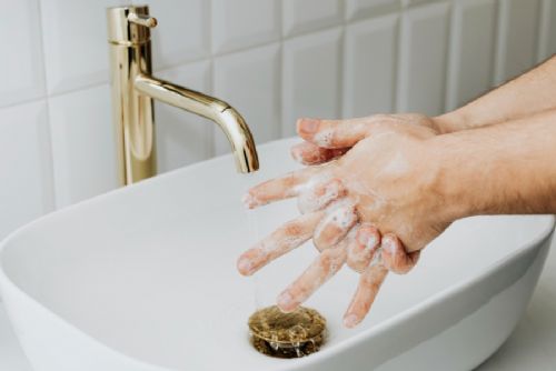 Žloutenka A dál sužuje jižní Moravu. Od začátku roku je 502 případů, tři lidé zemřeli