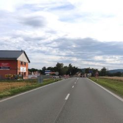 Na Klatovy konečně bez omezení! Nový kruhový objezd v Lužanech se otevře řidičům