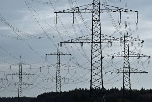 Česko a Bavorsko chtějí sdílet elektřinu přes hranice. Plzeňští právníci hledají cestu