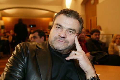 Nezapomenutelné hity Karla Svobody rozezní Plzeň. Přijďte si užít večer plný krásných melodií