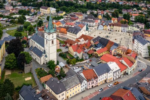 Tachov má jasno o nové koalici. Vítězové ovládnou 16 z 21 křesel, chystají miliardové investice