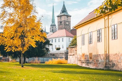 Podzimní prázdniny v Plzni. Meteorologové čekají ochlazení, jaké počasí přinese volno?