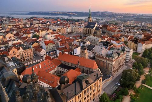 Plzeň má jasno o nové radnici. Zarzycký zůstává v čele, koalice mění složení vedení