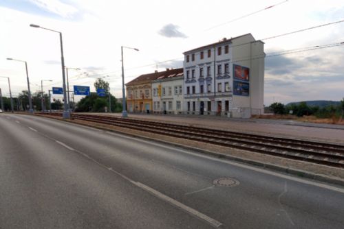 Další komplikace pro cestující. Tramvajová dvojka nebude devět dní jezdit do Skvrňan