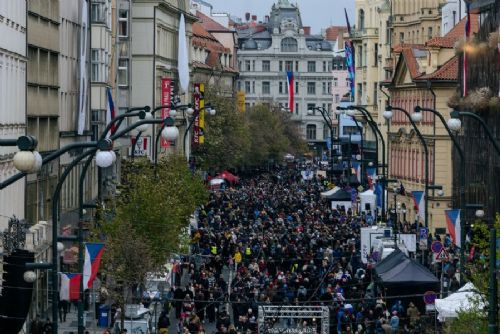 Korzo Národní vybralo od dárců přes 9 milionů korun. Více než činila státní podpora za tři roky