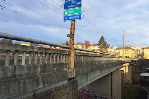 Znojemský most v Jihlavě půjde celý k zemi. Uzavírka Znojemské potrvá asi 11 měsíců