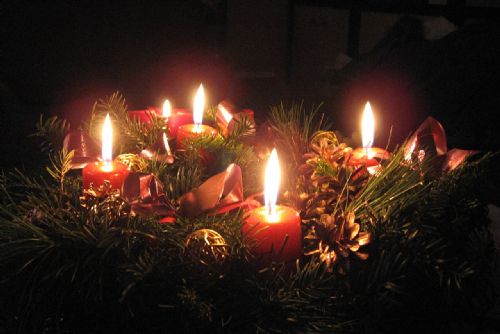 Adventní trhy v Českých Budějovicích: ledové kluziště, betlém a zábava pro všechny!