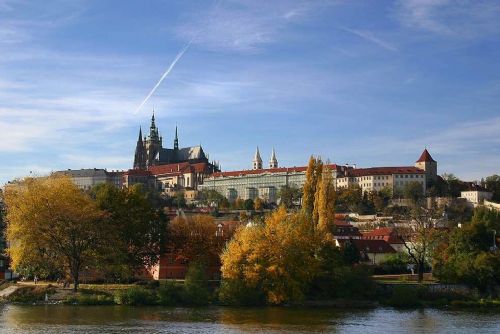 Hrad zhasl: ČVUT testuje ekologické osvětlení