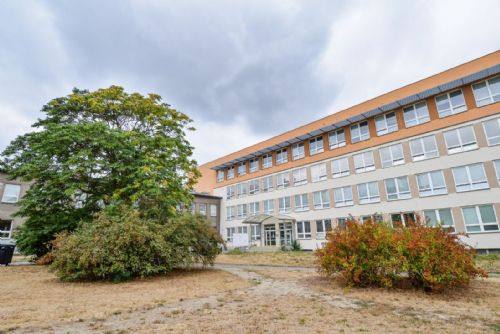 Plzeň dokončila velkou proměnu 13. základní školy. Nové učebny stály 111 milionů