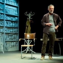 Plzeň znovu ovládne festival POCEM na divadlo. Přiveze Ivana Trojana, Dejvické i živé besedy