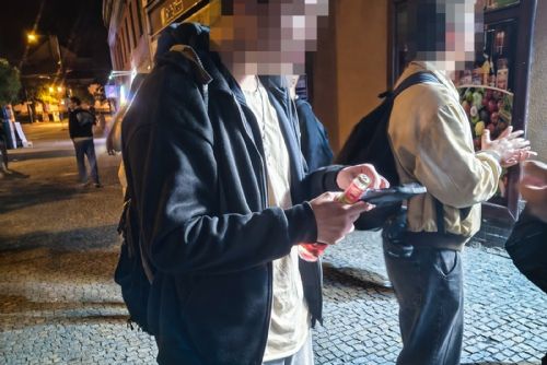 Prodavač prodal alkohol mladistvím, teď má problém