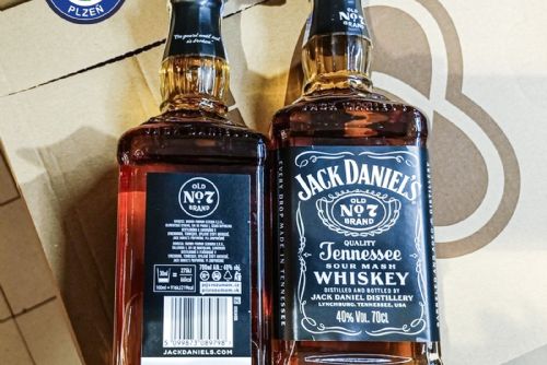 Recidivisty zadržen při krádeži o druhé adventní neděli