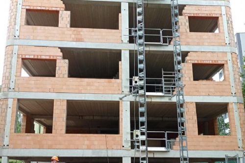Veselí nad Lužnicí staví nový domov mládeže za 105 milionů. Studenti ho využijí od září 2027