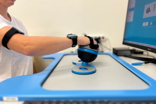 Písecká nemocnice inovuje rehabilitaci: BIMEO PRO s virtuální realitou