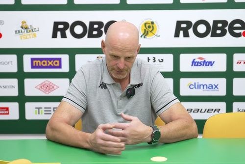 Babka je pryč, Vsetín do derby pod Brošem a Němcem