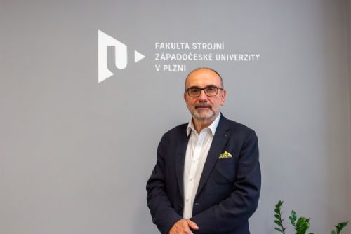 Duchek zůstává v čele strojní fakulty. Chce posílit energetiku, výzkum i spolupráci s firmami