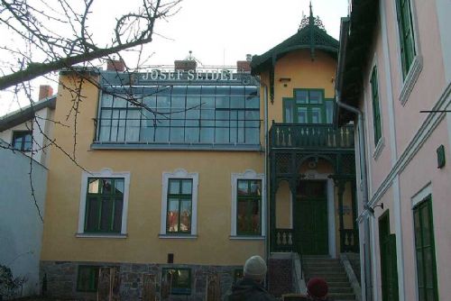 Jihočeský kraj plánuje převzetí Musea Fotoateliéru Seidel: Cesta k digitalizaci a úspoře 1,5 milionu ročně