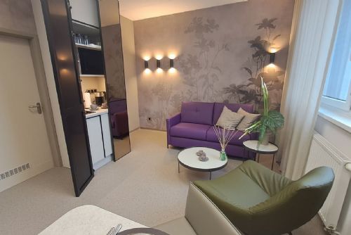 Klatovská porodnice přivítá rodiny v novém komfortním pokoji