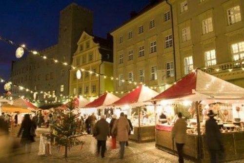 Objevte vánoční kouzlo Regensburgu z Plzně za 300 Kč