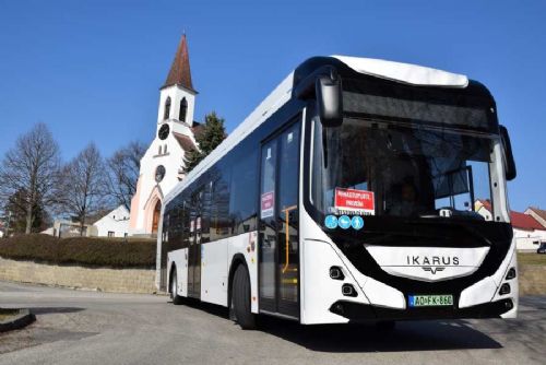 První elektrobus Ikarus v Budějovicích: značka se vrací v nové podobě