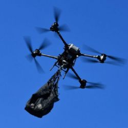 Těžké nákladní drony za miliony korun posílí zásahy hasičů v terénu