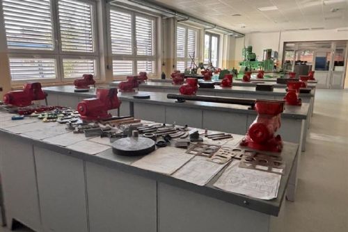 V Chotěboři otevřeli nové dílny za 72,37 milionu Kč. Moderní zázemí získalo 380 studentů