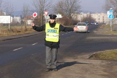 Velikonoční razie v kraji odhalila stovky přestupků i opilé řidiče. Padly pokuty za statisíce