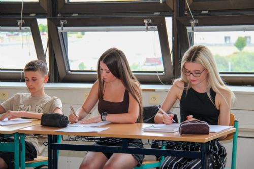 ZČU v Plzni otevírá druhé kolo přijímacího řízení. Uchazeči mají stále šanci získat místo na pěti fakultách