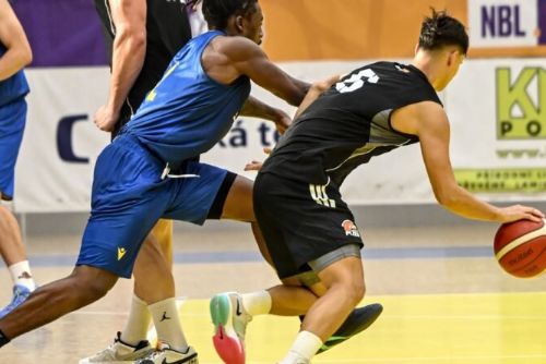 Basketbalová elita se po 14 letech vrací do Plzně. Loko začne doma proti Děčínu