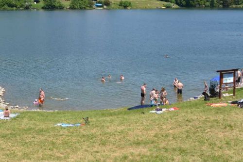 Bezpečnost přírodních koupališť: hygienici hlásí čistou vodu