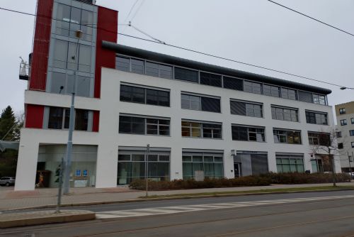 Funkcionalistická radnice v novém kabátu: Rekonstrukce za 27 milionů