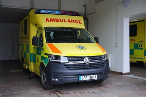 Hořovice otevřely novou základnu záchranky. Zázemí mají dvě posádky i dvě sanitky