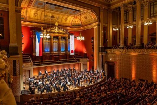 Klasickou hudbu Češi oceňují, do koncertních sálů ale míří méně