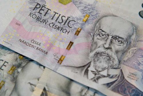 Mzdy v Královéhradeckém kraji rostou, přesto zůstávají pod celostátním průměrem