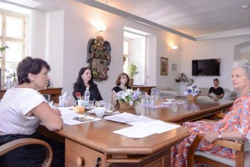 Oceněná spisovatelka Alena Zemančíková slaví 70
