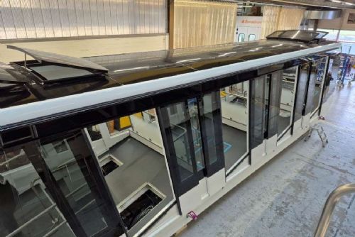 Petřínská lanovka získá nové švýcarské kabiny s větší kapacitou a výhledem