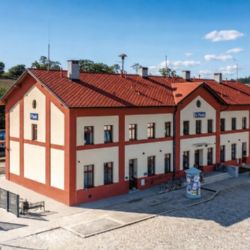 Písecké přednádraží čekají změny. Přibudou širší chodníky, zeleň i místa pro autobusy