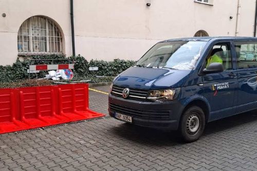 Praha 5 má připravené nové modernizované protipovodňové zábrany místo pytlů s pískem