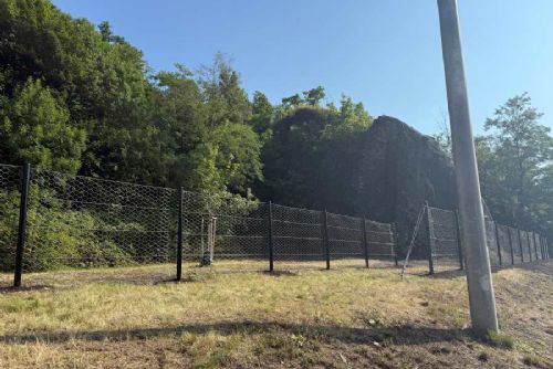 Stabilizace skály v Opletalově ulici úspěšně dokončena