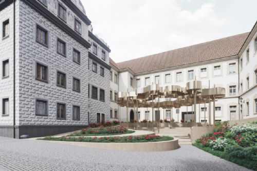 V Klatovech u radnice vznikne romantický svatební dvorek