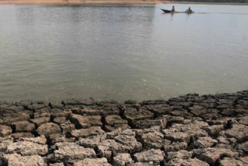 Září zmírní vedra a přinese déšť. Hluboký deficit vody ale rychle nezmizí