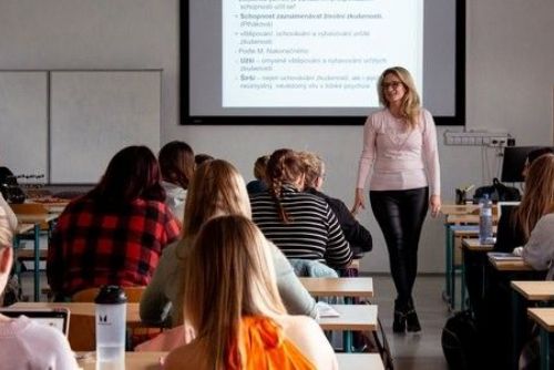 ZČU rozšiřuje obory, od techniky přes zdravotnictví až po společenské vědy