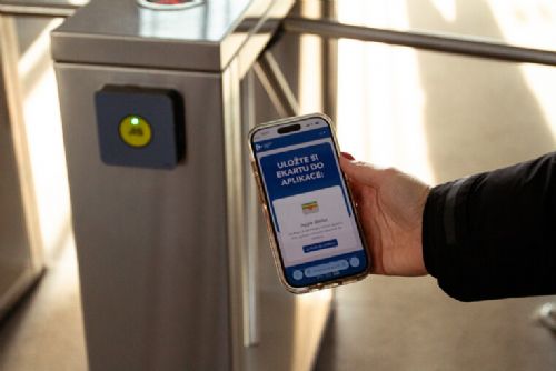 ZČU testuje nové identifikační karty v mobilních telefonech