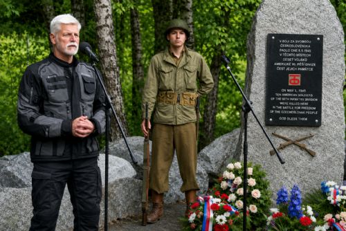 Den svobody ve Zhůří připomene padlé Američany i zaniklou šumavskou obec