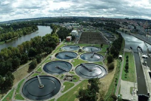 Dolní Počernice a Běchovice napojeny na ÚČOV, Počernický rybník by měl být méně zatížen