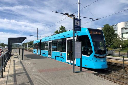 DPO ruší posílení tramvají 11, 12 a 6, autobusy na lince 5 zůstávají