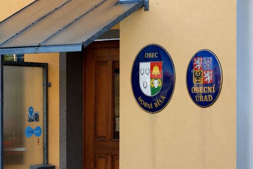 Exstarosta Horní Bělé měl posílat obecní peníze na své účty. Škoda má přesáhnout pět milionů