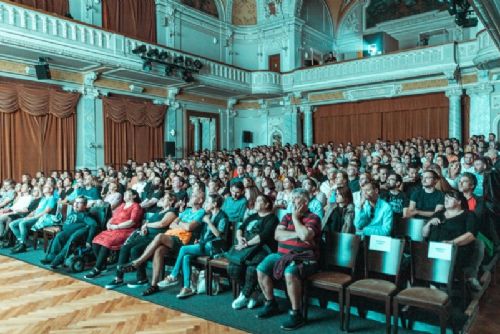 Finále Plzeň vrcholí s přípravami. Nabídne přes stovku filmů a novou polskou sekci