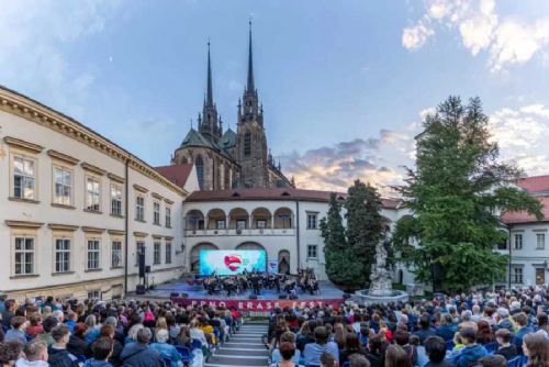 Jazzový festival v Brně: Koncerty v tramvajové vozovně i na lodi