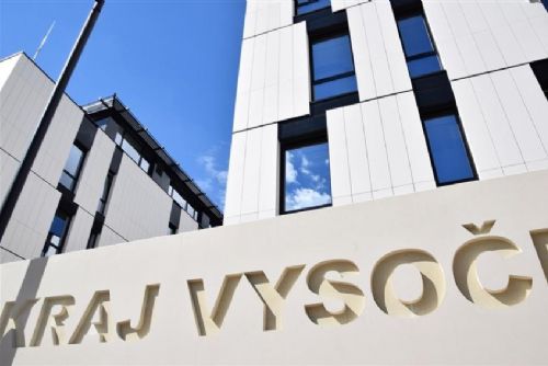 Kraj Vysočina rozdělil rekordních 350 milionů na 64 projektů. Peníze míří na hřiště, sokolovny i kulturní domy